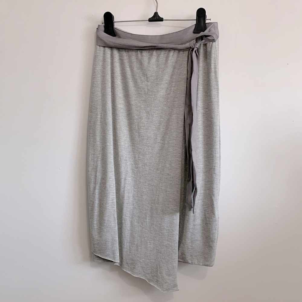 BNWT RUDSAK Heathered Grey midi faux wrap Skirt size Xs